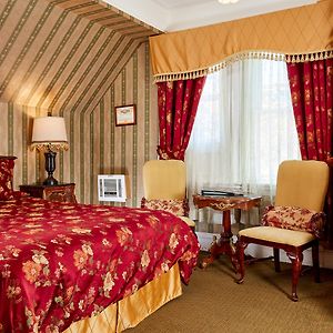 Chambre Standarde Lit Queen-Size